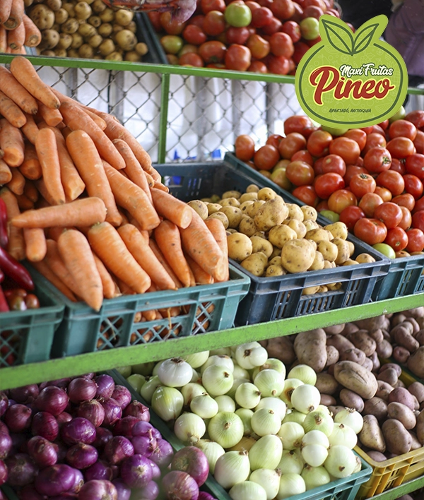 Maxifrutas Pineo