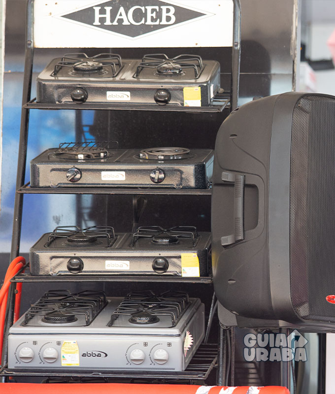 Estufas y parlantes en turbo