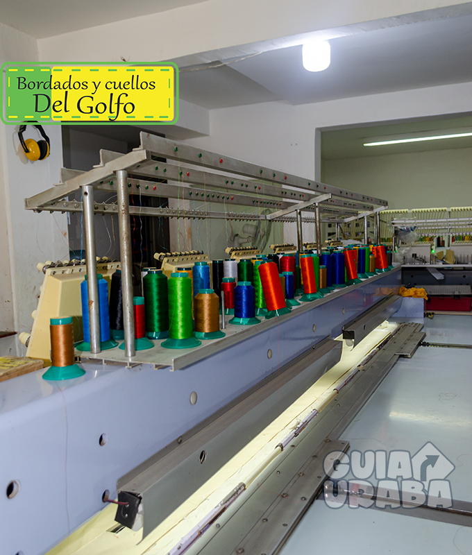 Bordados y Cuellos Del Golfo - Image 6