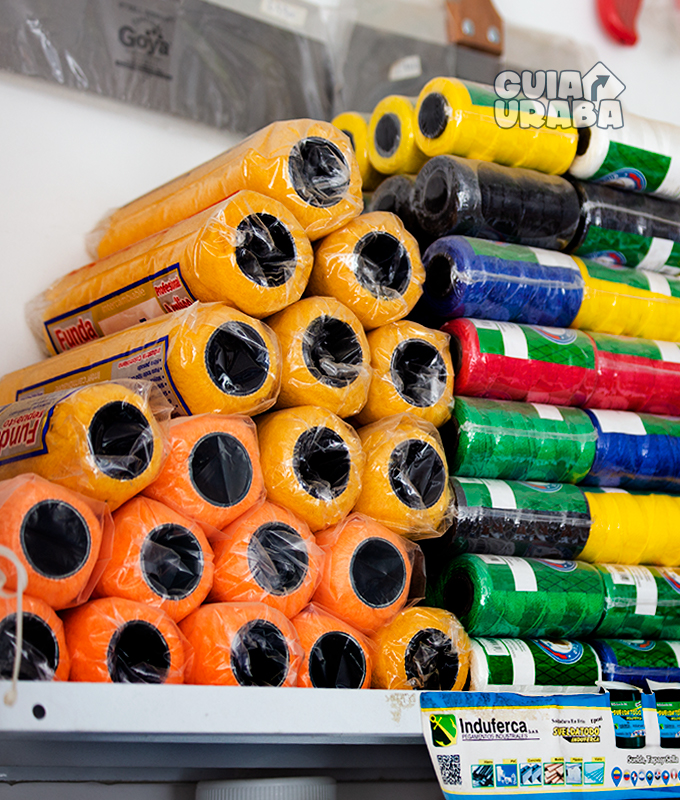 rodillos en la ferreteria velez construcciones